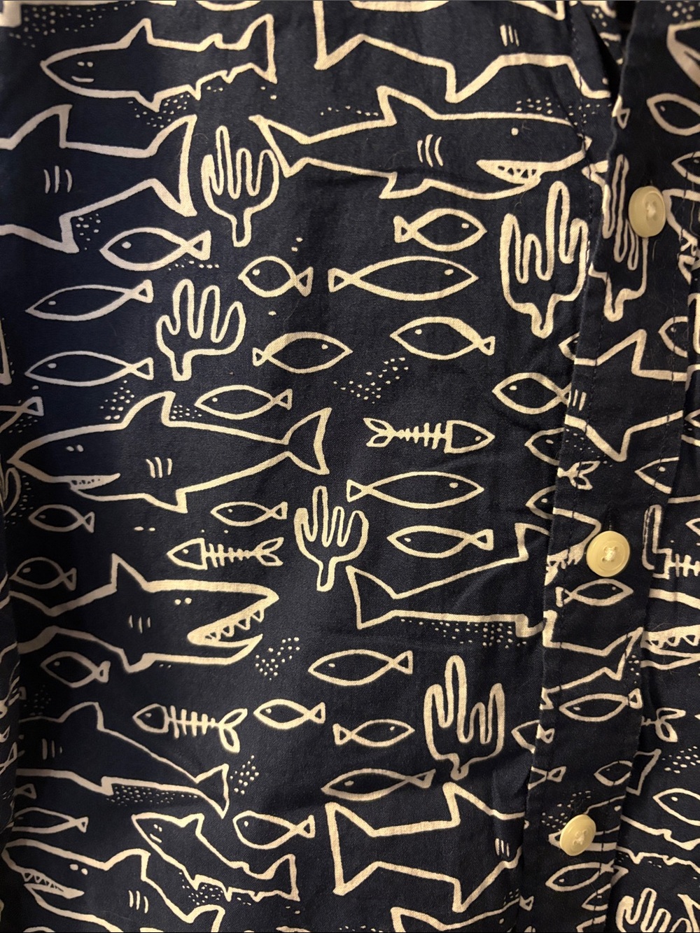 GAP 8-9Y Navy Short-Sleeve Button-Down with White Fish Print 🐟 - Picture 2 of 2